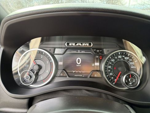 Certified 2021 RAM 2500 Big Horn w/ Safety Group image 23