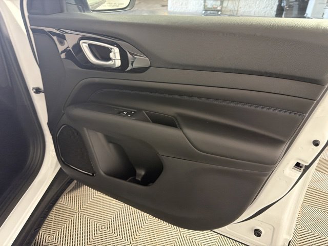 New 2026 Jeep Compass Latitude AWD/4WD image 29