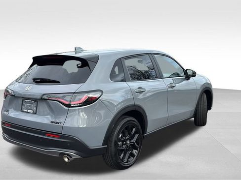 Used 2024 Honda HR-V Sport image 7