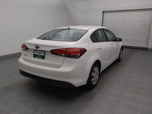 Used 2018 Kia Forte LX FWD image 9