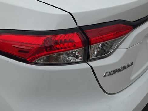 Used 2024 Toyota Corolla LE FWD image 25