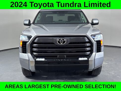 Used 2024 Toyota Tundra Limited AWD/4WD image 2