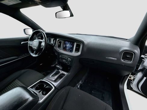 Used 2023 Dodge Charger SXT RWD image 28