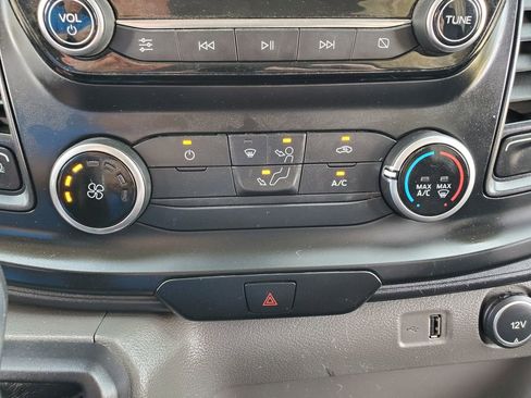 Used 2021 Ford Transit 250 Medium Roof image 43