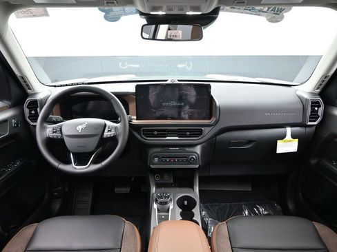 New 2025 Ford Bronco Sport Outer Banks w/ Outer Banks Tech Package+ image 25