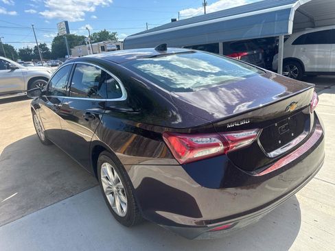 Used 2020 Chevrolet Malibu LT w/ Leather Package FWD image 7