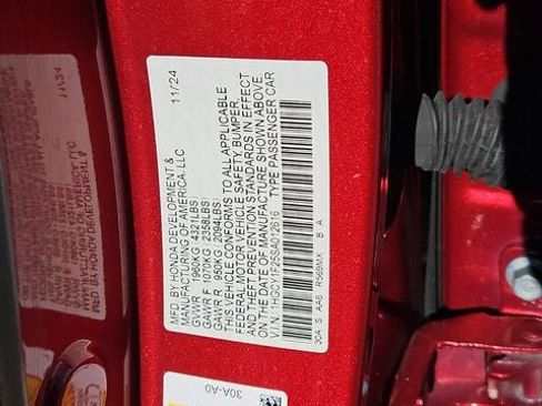 Used 2025 Honda Accord LX image 37