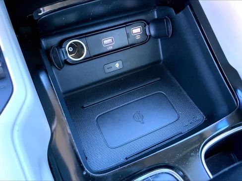 Used 2021 Kia Telluride EX w/ EX Premium Package image 32