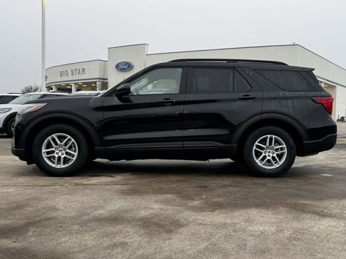 New 2026 Ford Explorer Active w/ Active Comfort Package image 7