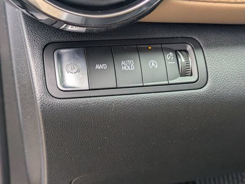 New 2026 Chevrolet Equinox ACTIV w/ Convenience Package III AWD/4WD image 13