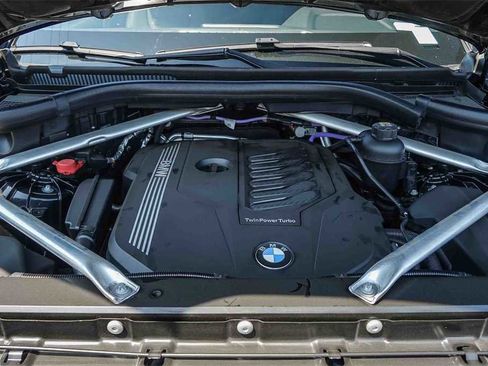 Used 2022 BMW X5 sDrive40i w/ Parking Assistance Package image 30