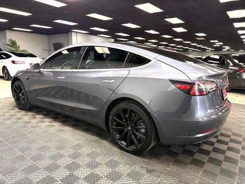 Used 2019 Tesla Model 3 Standard Range Plus RWD image 9