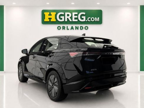 Used 2024 Nissan Ariya AWD image 2
