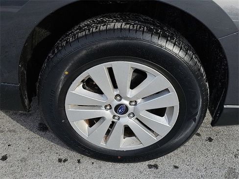 Used 2018 Subaru Outback 2.5i image 8