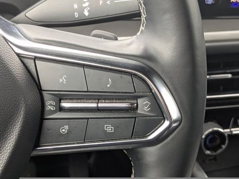 Certified 2024 Chevrolet Traverse LT FWD image 20