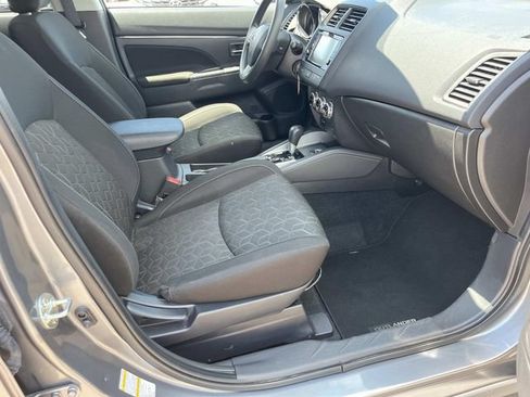 Used 2024 Mitsubishi Outlander Sport ES AWD/4WD image 22
