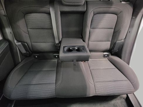 Used 2025 Chevrolet Equinox LT image 24