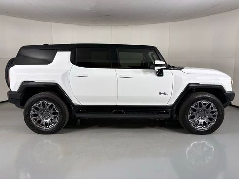 Used 2025 GMC Hummer EV 3X image 9
