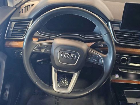 Used 2023 Audi Q5 2.0T Premium Plus w/ Premium Plus Package AWD/4WD image 21