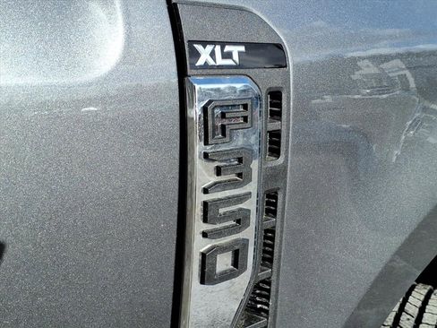 New 2026 Ford F350 XLT w/ XLT Premium Package image 12