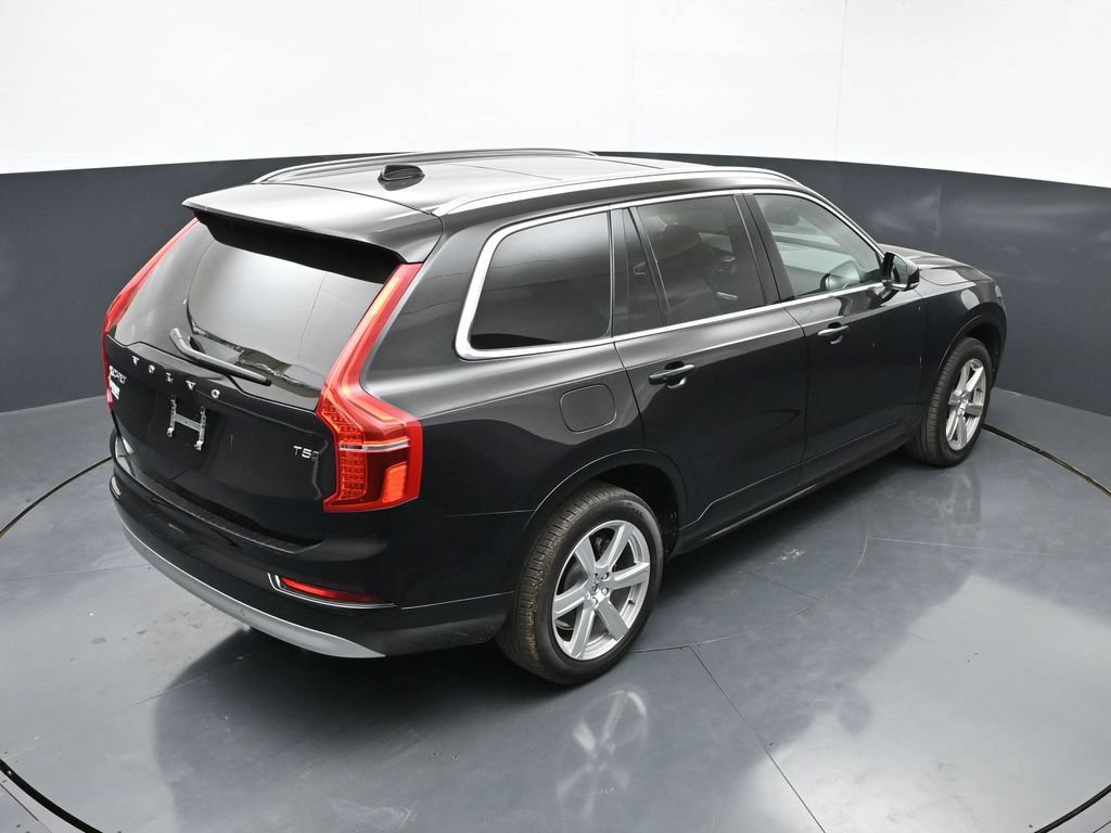 Used 2022 Volvo XC90 T5 Momentum AWD/4WD image 38