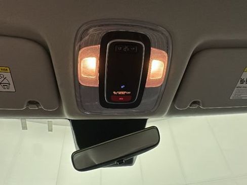 Used 2024 Hyundai Kona SEL AWD/4WD image 25