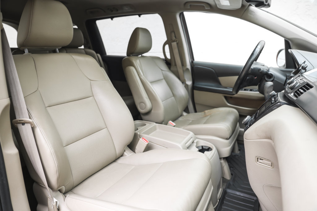 Used 2015 Honda Odyssey Touring image 32
