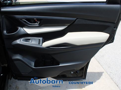 Used 2021 Subaru Ascent Premium w/ Convenience Package AWD/4WD image 23