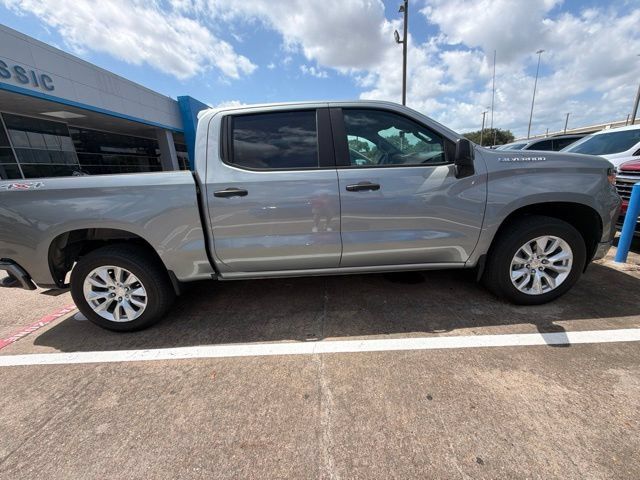 Used 2023 Chevrolet Silverado 1500 Custom AWD/4WD image 19