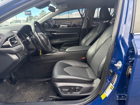 Used 2024 Toyota Camry SE image 10