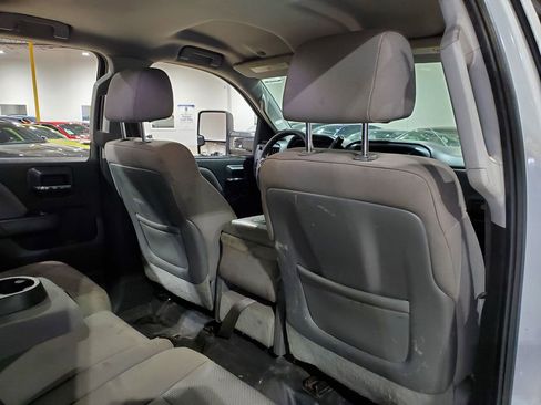 Used 2015 Chevrolet Silverado 3500 W/T w/ WT Convenience Package AWD/4WD image 21