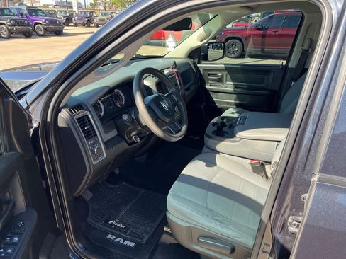 Used 2019 RAM 1500 Tradesman w/ Chrome Plus Package image 6