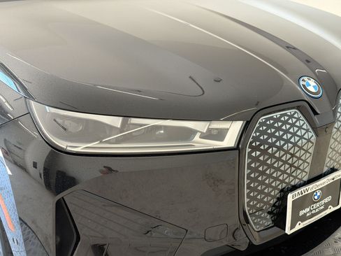 Used 2024 BMW iX M60 AWD/4WD image 12