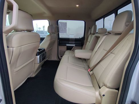 Used 2017 Ford F350 Lariat w/ Chrome Package image 14