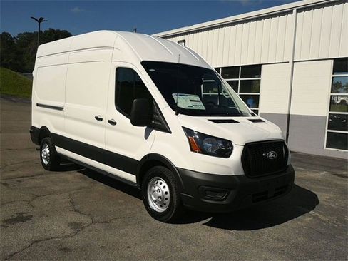 New 2026 Ford Transit 250 148 High Roof AWD image 4