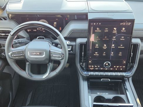 New 2026 GMC Yukon AT4 Ultimate w/ LPO, Floor Liner Package image 30