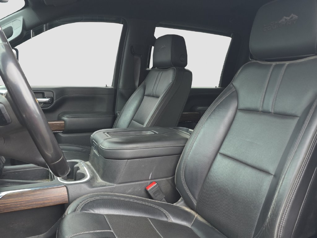Used 2020 Chevrolet Silverado 3500 High Country w/ Snow Plow Prep/Camper Package AWD/4WD image 7
