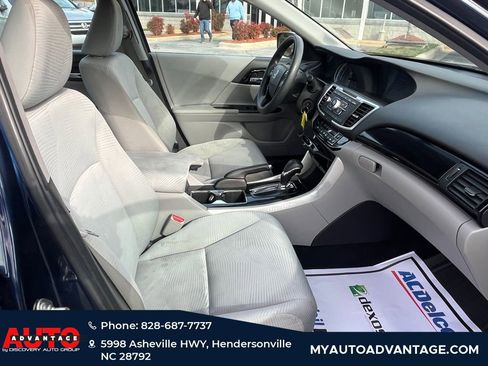 Used 2016 Honda Accord LX image 26