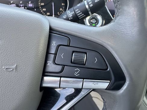 Used 2020 Cadillac XT6 Premium Luxury AWD/4WD image 28