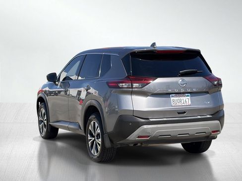 Used 2021 Nissan Rogue SV FWD image 4