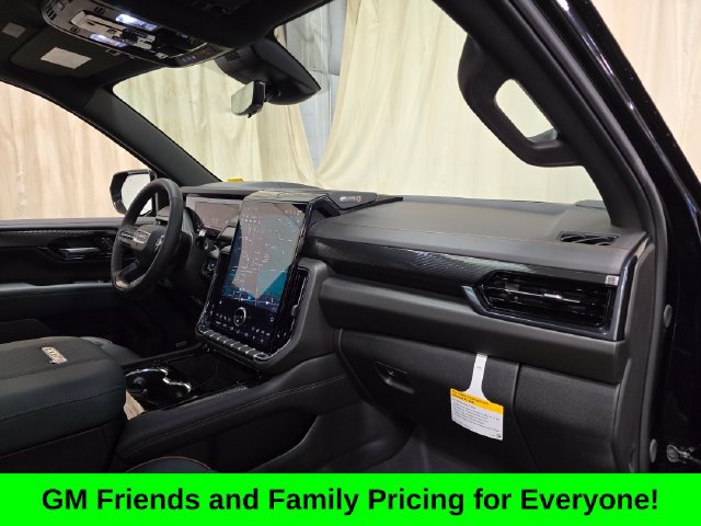 New 2026 GMC Yukon XL AT4 w/ AT4 Premium Package AWD/4WD image 41