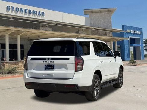 Used 2024 Chevrolet Tahoe Z71 w/ Luxury Package AWD/4WD image 5