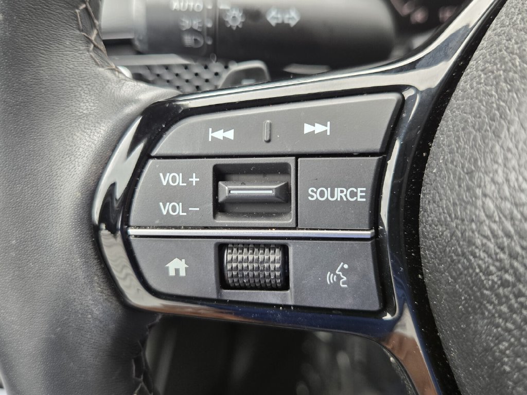 Used 2025 Honda Civic Sport image 25