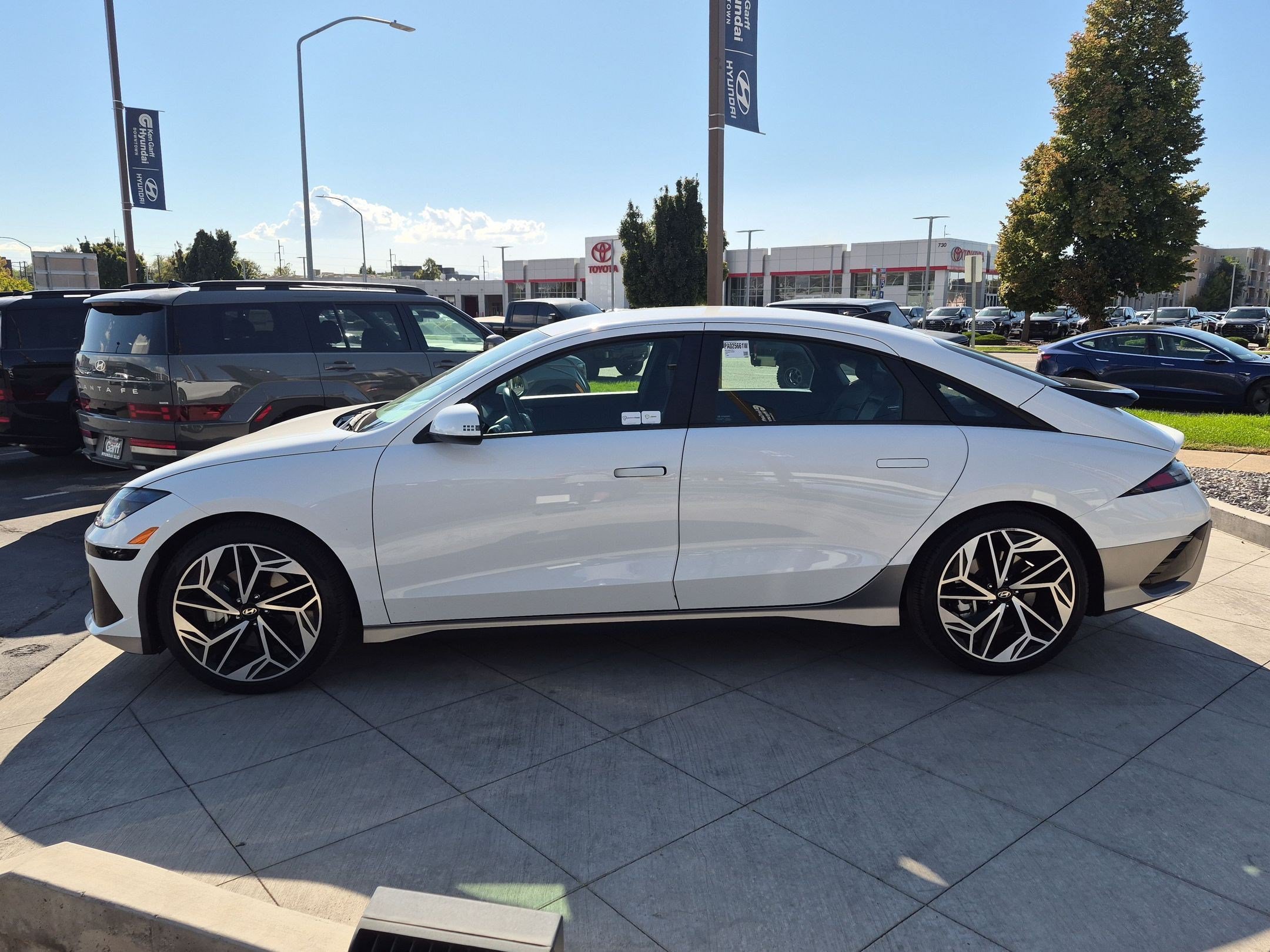 Certified 2023 Hyundai Ioniq 6 SEL AWD/4WD image 8