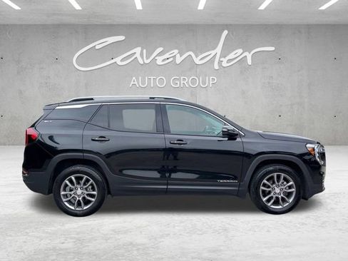 Used 2024 GMC Terrain SLT AWD/4WD image 21