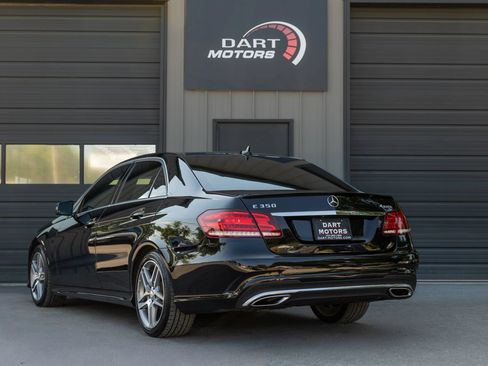 Used 2014 Mercedes-Benz E 350 4MATIC Sedan image 5