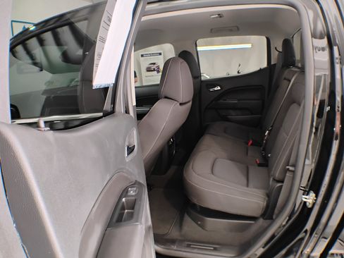 Used 2020 Chevrolet Colorado LT image 55