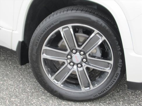 Used 2019 GMC Acadia Denali w/ Technology Package image 7