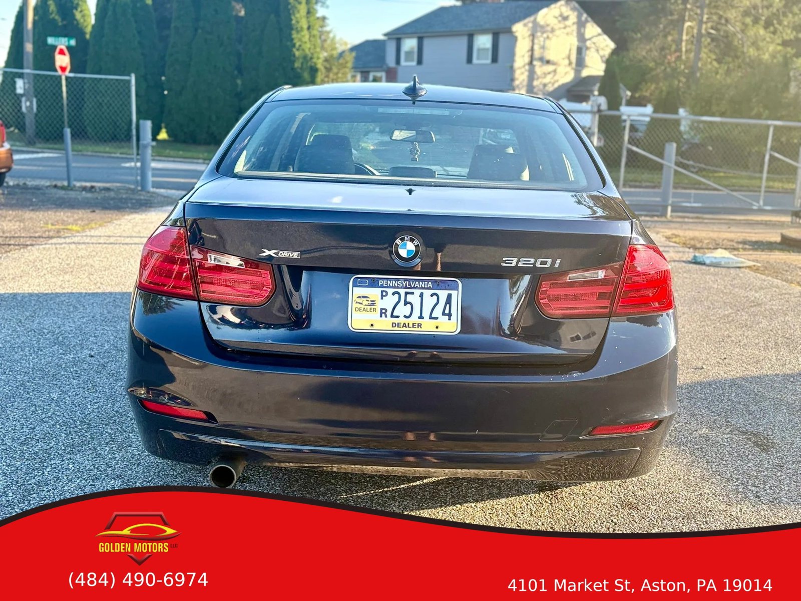 Used 2015 BMW 320i xDrive Sedan AWD/4WD image 4