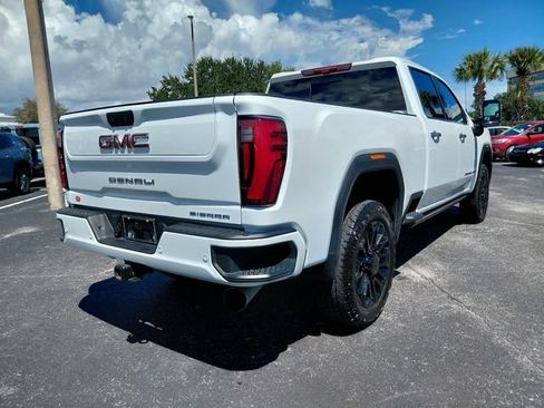 Used 2026 GMC Sierra 2500 Denali w/ Denali Reserve Package AWD/4WD image 4